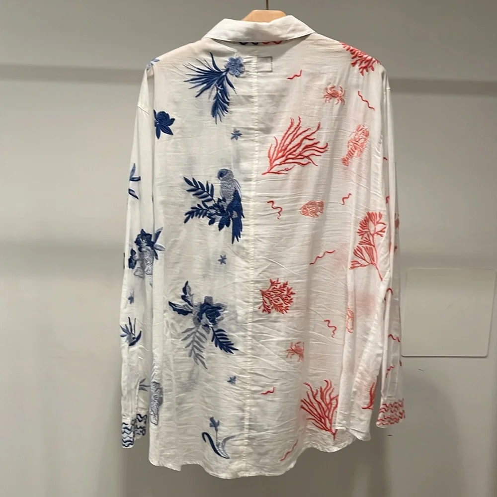 Johnny Was Button down embroidered shirt size XL - Picture 2 of 7